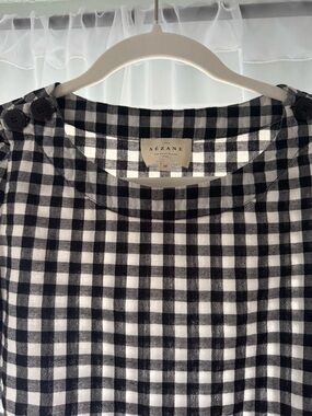 Sézane Black and White Gingham Button-Shoulder Blouse
